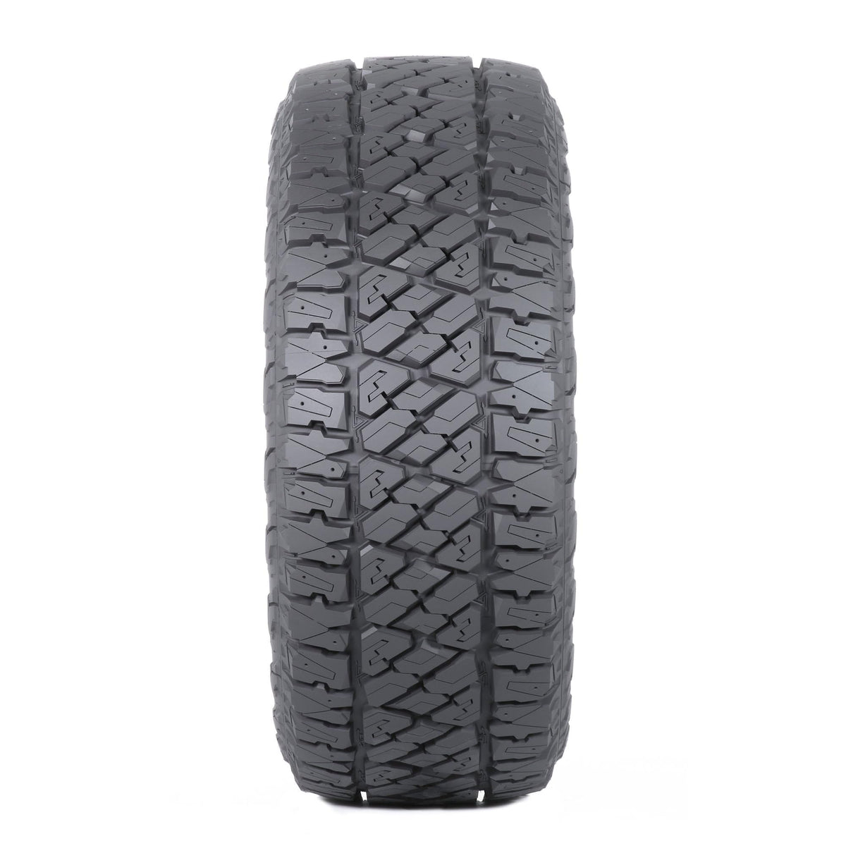 275/55R20XL 117T Light Truck & SUV Tire N680328