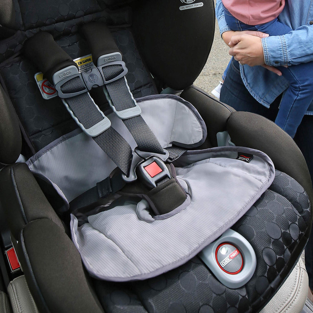 2-in-1 Harness Booster Car Seat & Waterproof Car Seat Liner Q687
