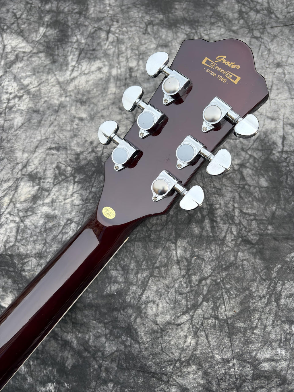 Left-Handed Semi-Hollow Body Electric Guitar I656123